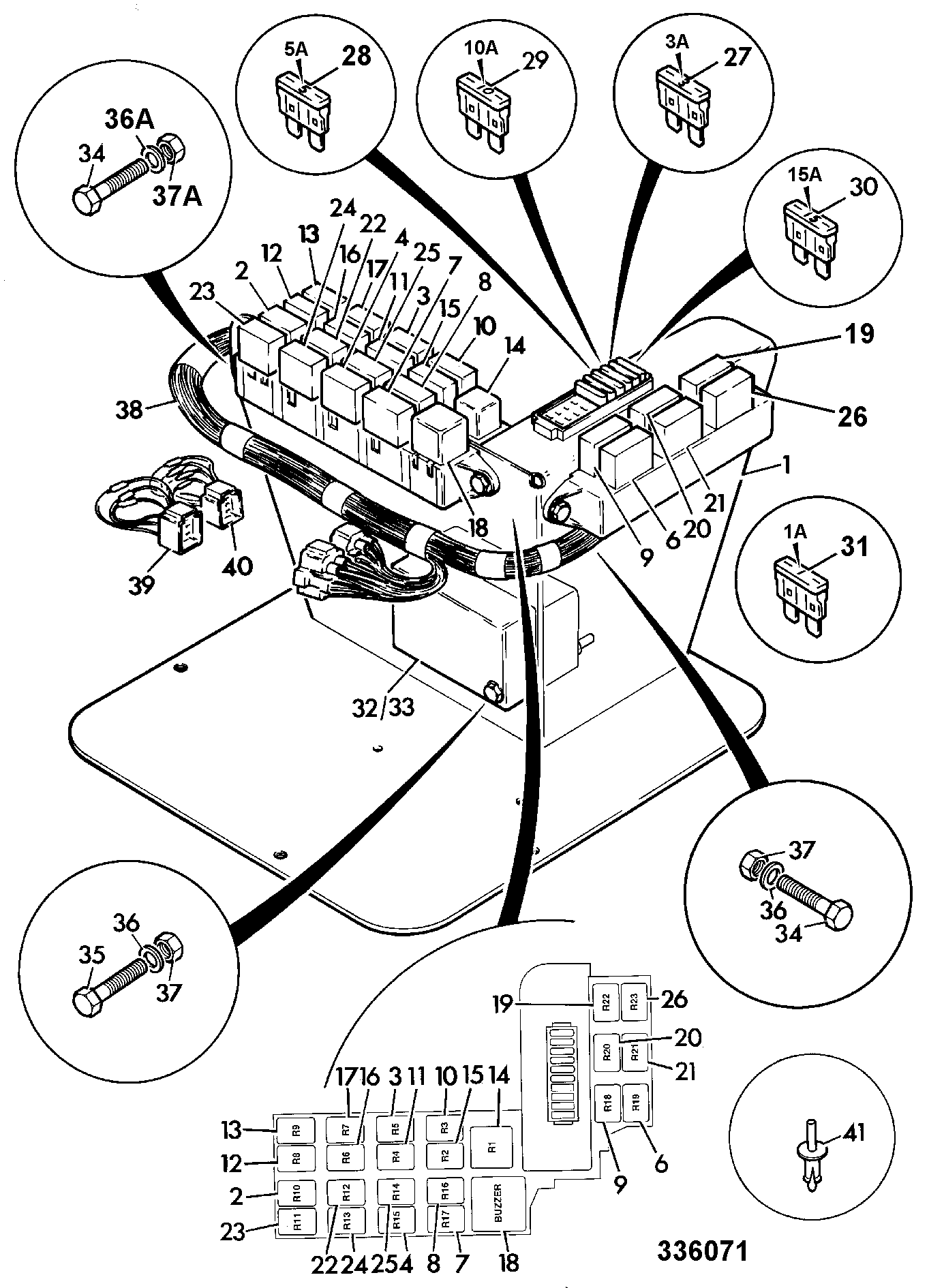пластина 331/14337 JCB