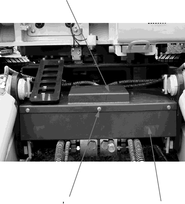 Крышка 22A-62-KA610 KOMATSU
