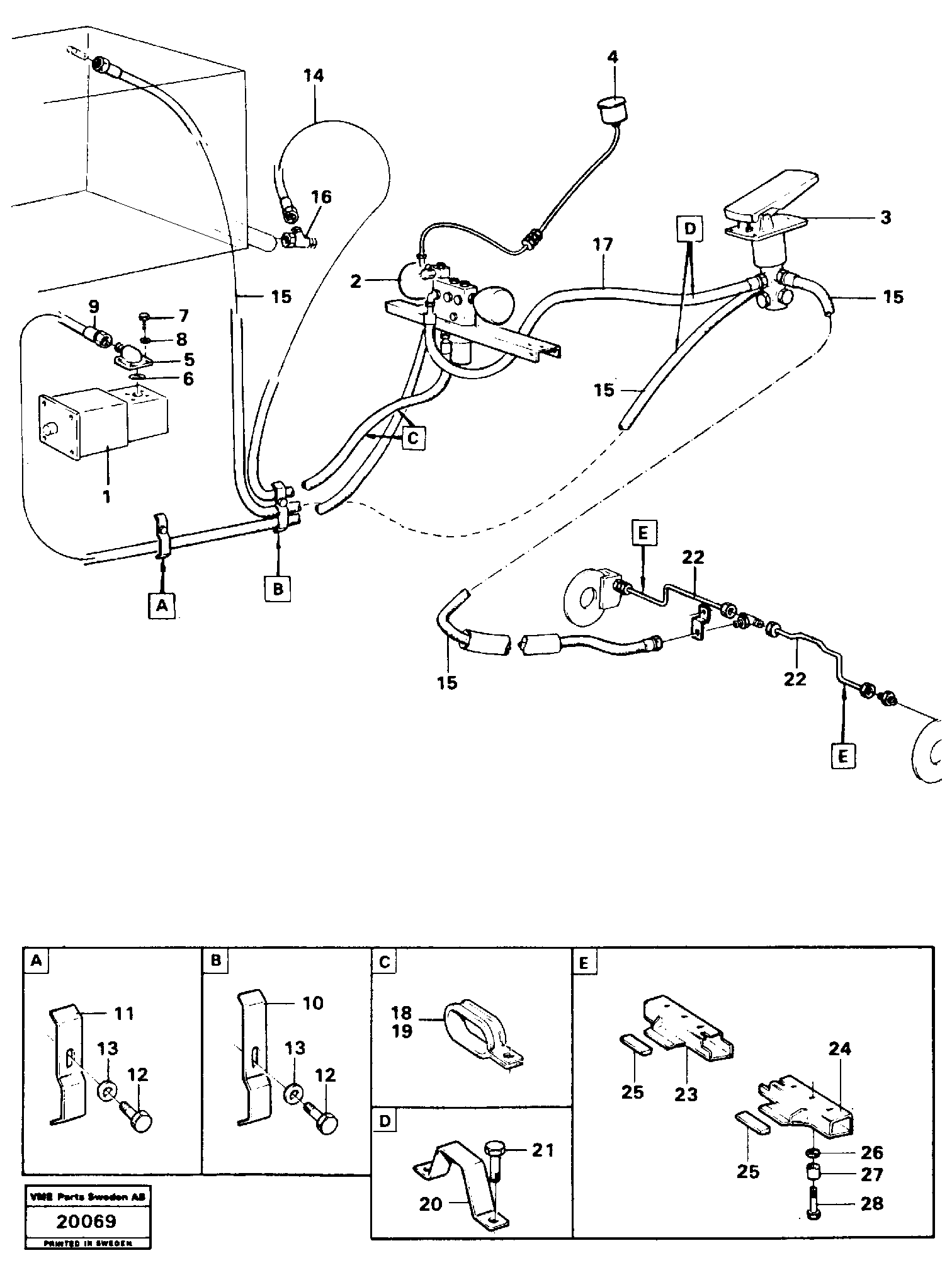 Timing gear casing VOE931897 VOLVO