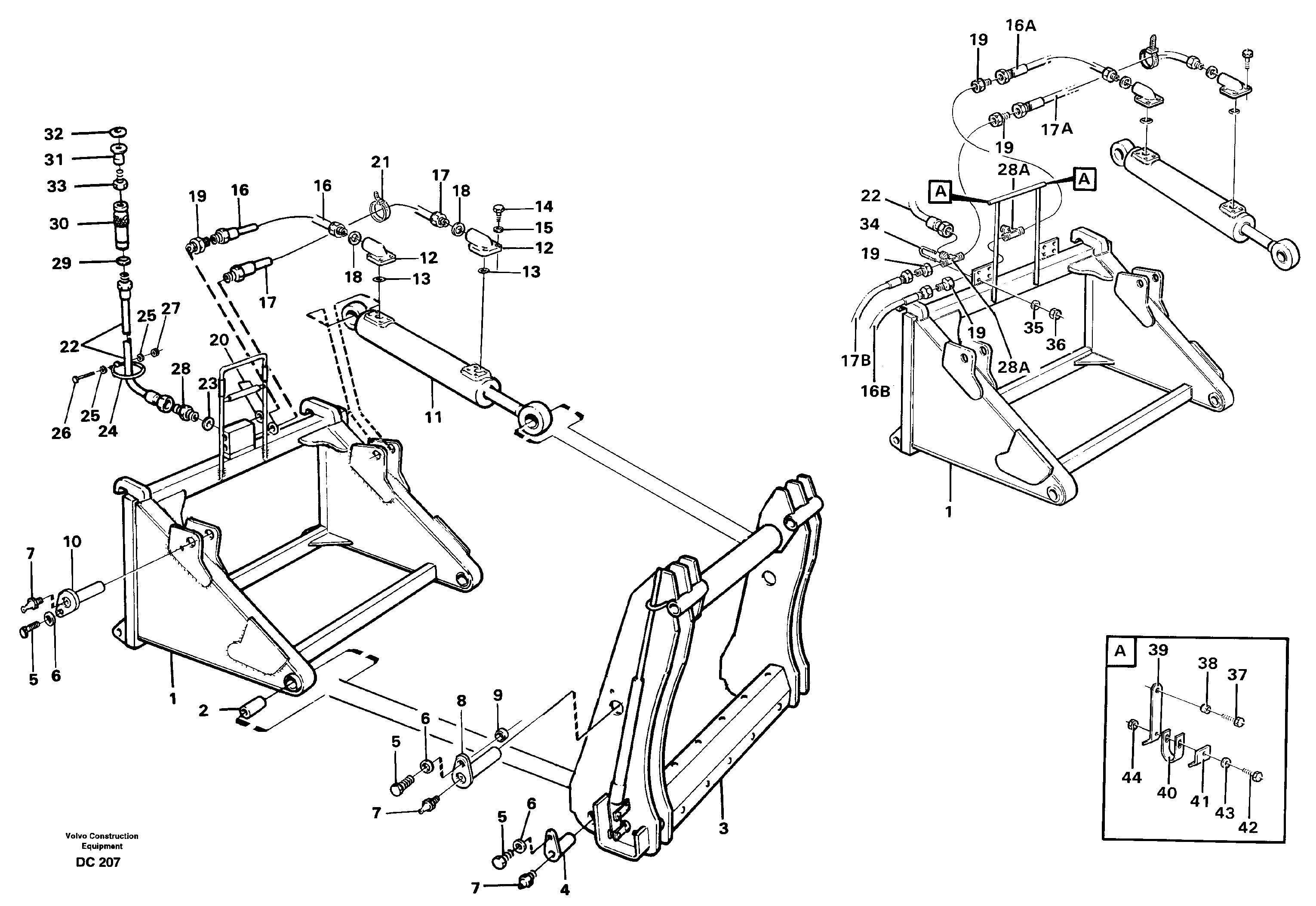 Hose retainer VOE11045784 VOLVO